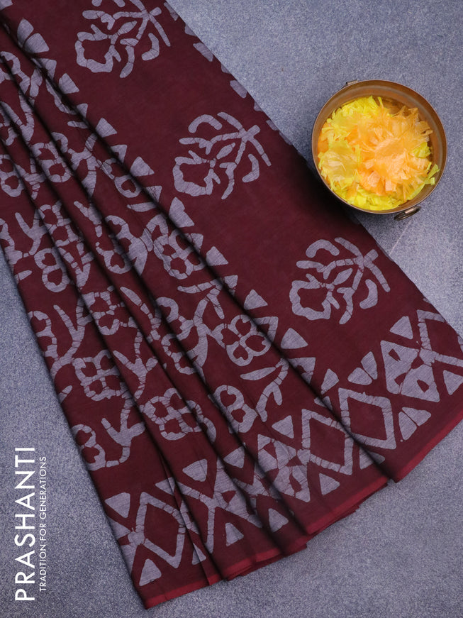 Muslin cotton saree maroon with allover batik prints and printed border