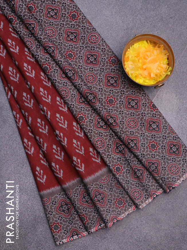 Muslin cotton saree maroon and grey with butta prints and ajrakh printed border