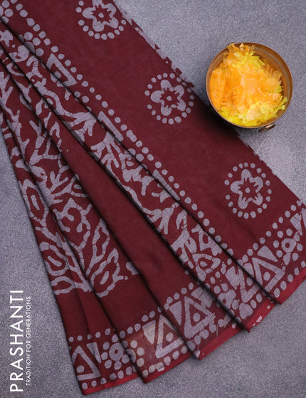 Muslin cotton saree maroon with allover batik prints and printed border