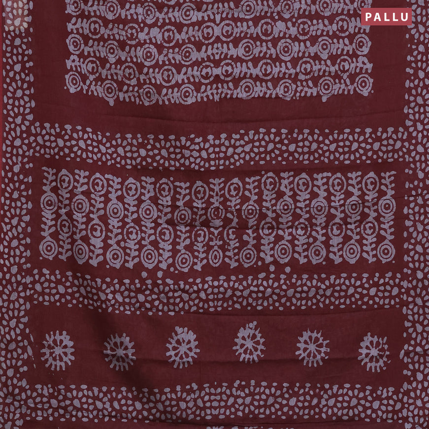 Muslin cotton saree dark maroon and grey with allover batik prints and printed border