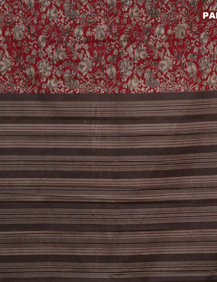 Muslin cotton saree maroon and grey with allover floral prints and small zari woven border