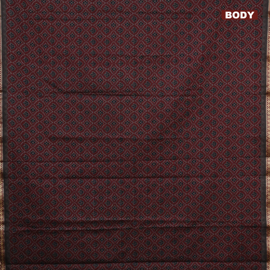 Muslin cotton saree maroon and grey with allover ikkat prints and thread woven border