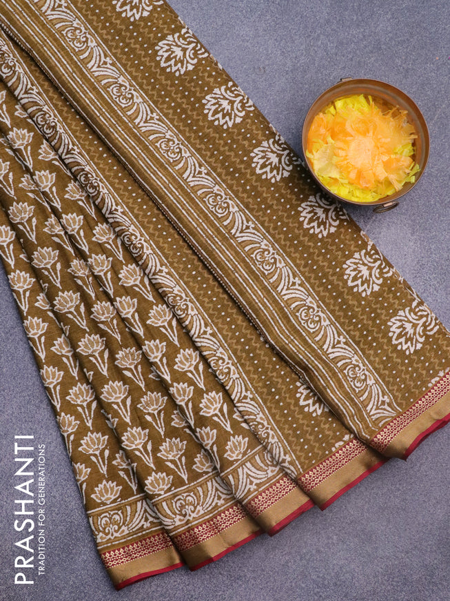 Muslin cotton saree mehendi green and maroon with allover lotus prints and thread woven border