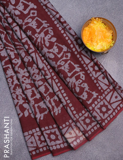 Muslin cotton saree dark maroon and grey with allover batik prints and printed border