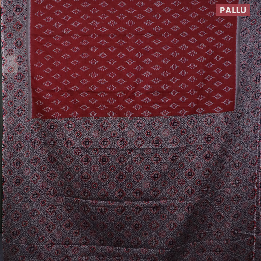 Muslin cotton saree maroon and grey with allover ikkat butta prints and ajrakh printed border