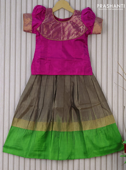 Silk kids lehenga magenta pink and chikku shade with patch work neck pattern and zari woven simple border for 4 years