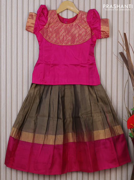 Silk kids lehenga pink and grey shade with patch work neck pattern and zari woven simple border for 5 years