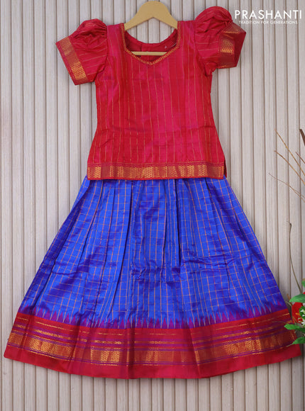 Silk kids lehenga dual shade of pink and royal blue with simple zari neck pattern and thread checks & zari woven border for 6 years