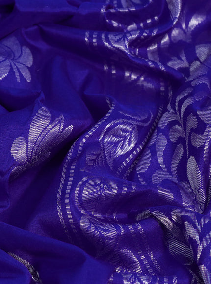 Pure uppada silk saree blue with silver zari woven buttas and silver zari woven border