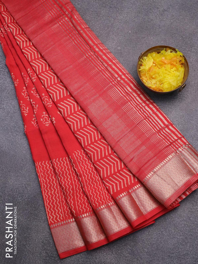 Semi gadwal saree red with allover buttas prints and zari woven border