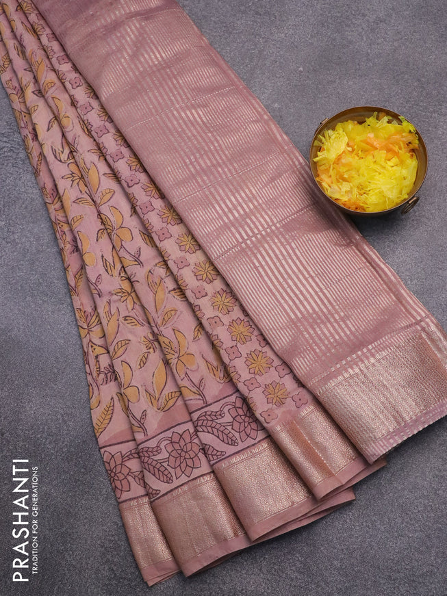 Semi gadwal saree pastel pink with allover floral prints and zari woven border