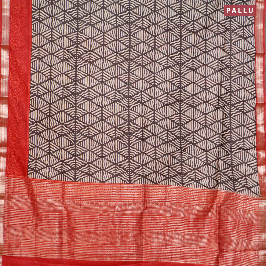 Semi gadwal saree black and maroon with allover geometric prints and zari woven border