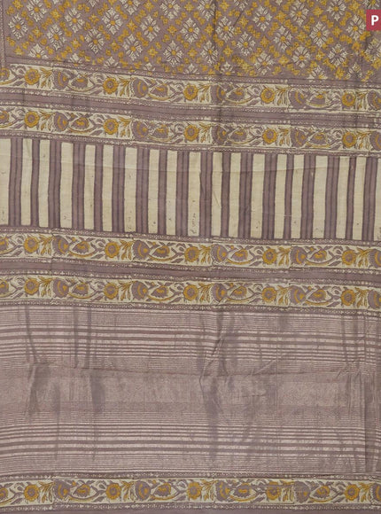 Semi gadwal saree grey shade with allover floral prints and zari woven border