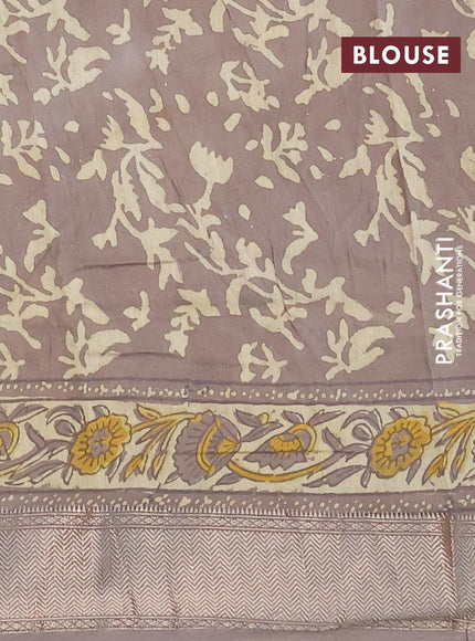 Semi gadwal saree grey shade with allover floral prints and zari woven border