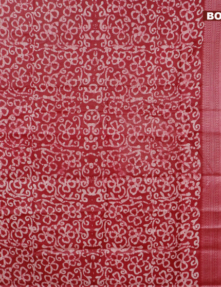 Semi tussar saree maroon and off white with allover batik prints and long thread woven border