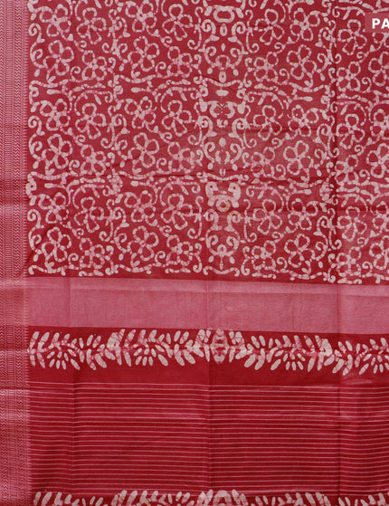 Semi tussar saree maroon and off white with allover batik prints and long thread woven border