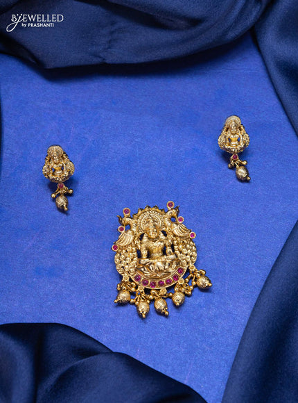 Antique pendant set lakshmi design with pink kemp stone and golden beads hangings - {{ collection.title }} by Prashanti Sarees