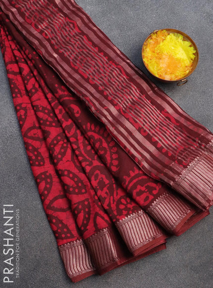 Binny silk saree deep maroon with allover batik prints and zari woven border - {{ collection.title }} by Prashanti Sarees