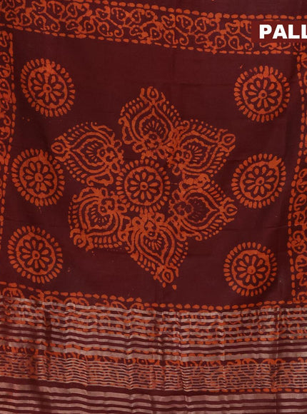 Binny silk saree deep maroon with allover batik prints and zari woven border - {{ collection.title }} by Prashanti Sarees