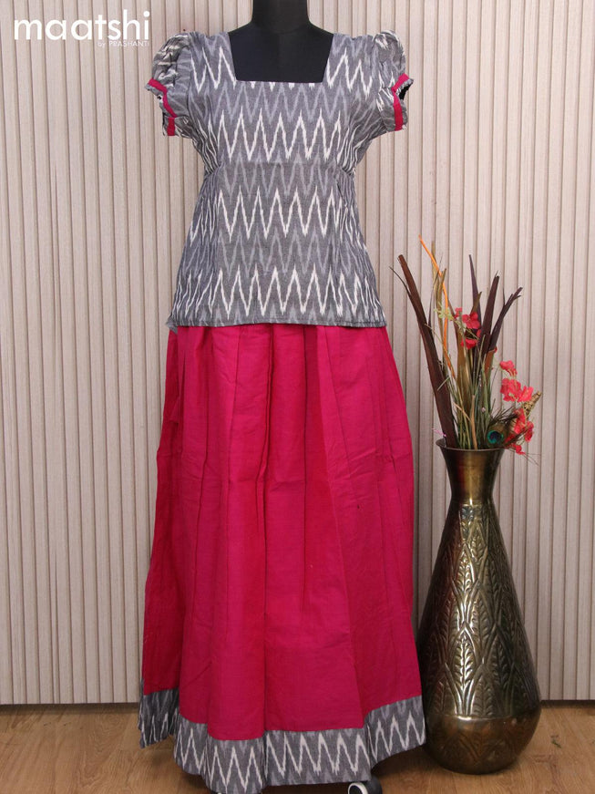 Cotton kids lehanga grey and magenta pink with allover ikat weaves and back knot for 16 years - {{ collection.title }} by Prashanti Sarees