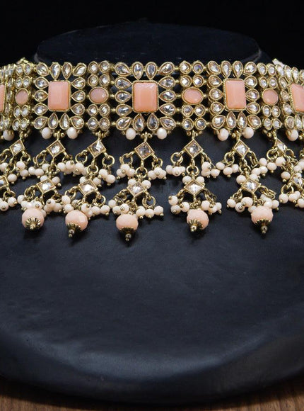 Kundan necklace with peach beads hangings and maang tikka - {{ collection.title }} by Prashanti Sarees