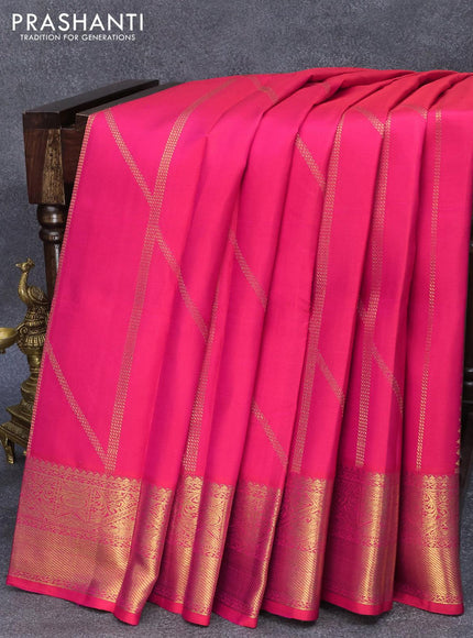 Niraa-13 Pure kanjivaram silk saree dual shade of pink and green with allover geometric zari weaves and rich zari woven border - {{ collection.title }} by Prashanti Sarees