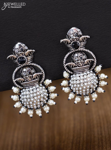 Oxidised earring with black stones and pearl - {{ collection.title }} by Prashanti Sarees