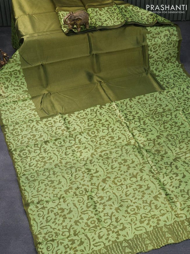 Printed silk saree green shade with plain body and batik printed border - {{ collection.title }} by Prashanti Sarees