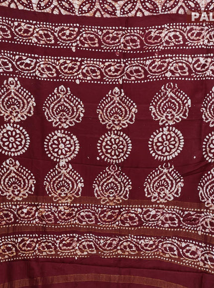 Semi dola saree deep maroon and off white with allover batik prints and kanjivaram style border - {{ collection.title }} by Prashanti Sarees