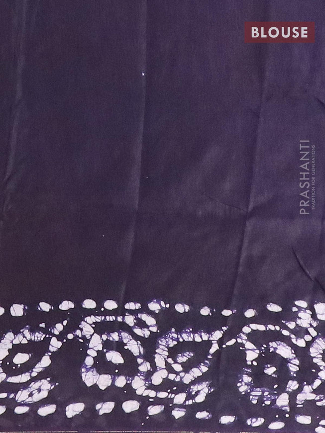 Semi dola saree navy blue and off white with allover batik prints and kanjivaram style border - {{ collection.title }} by Prashanti Sarees