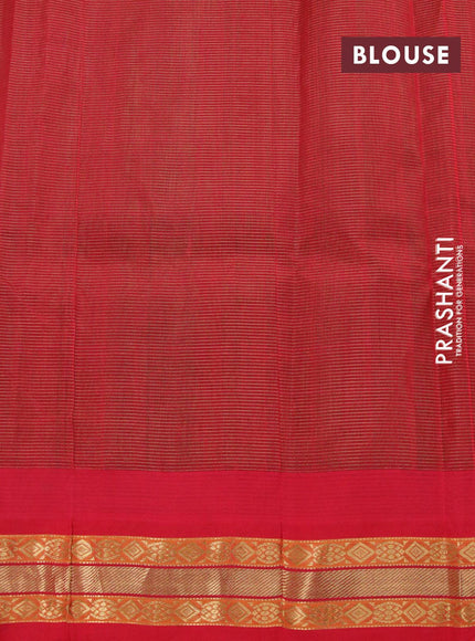 Silk cotton saree green and red with allover vairosi pattern and temple design zari woven korvai border - {{ collection.title }} by Prashanti Sarees