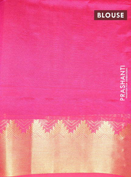 Silk cotton saree light green and pink with plain body and temple design zari woven border - {{ collection.title }} by Prashanti Sarees