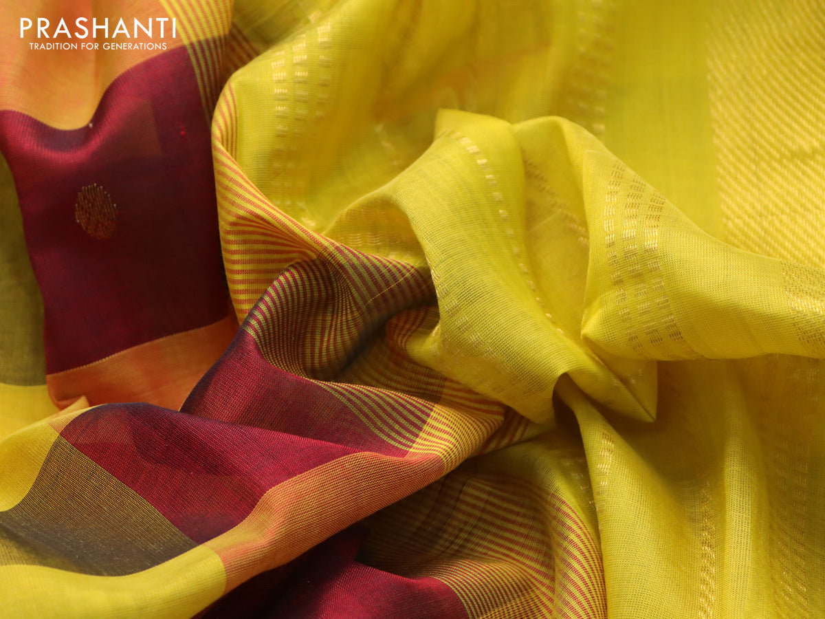 silk cotton saree maroon and lime yellow with paalum pazhamum checked pattern and zari buttas and paisley zari woven border prashanti sarees 3