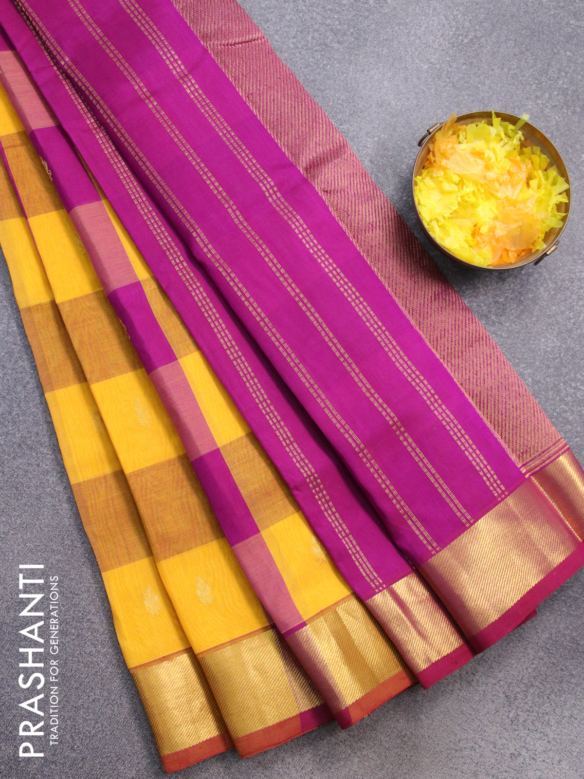 Checked Silk Cotton Sarees Online with Blouse | GI TAGGED