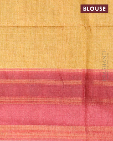 Chappa saree beige and red shade with allover prints and temple design simple zari border - {{ collection.title }} by Prashanti Sarees