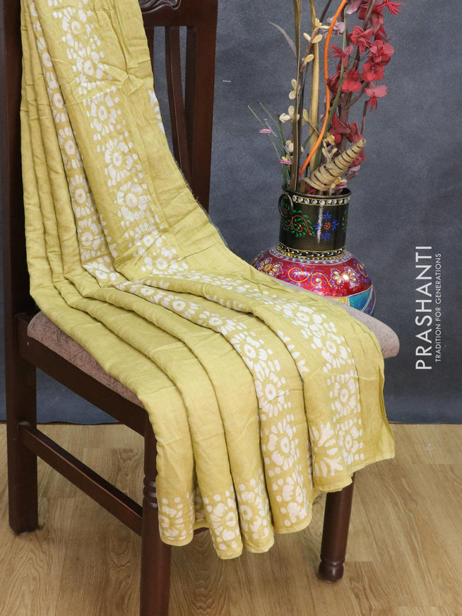 Semi Chanderi saree yellow shade with batik prints - {{ collection.title }} by Prashanti Sarees